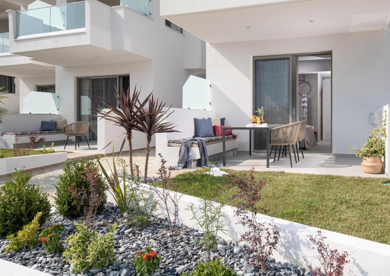 Twins Yard Apartman Nikíti Kültér fotó