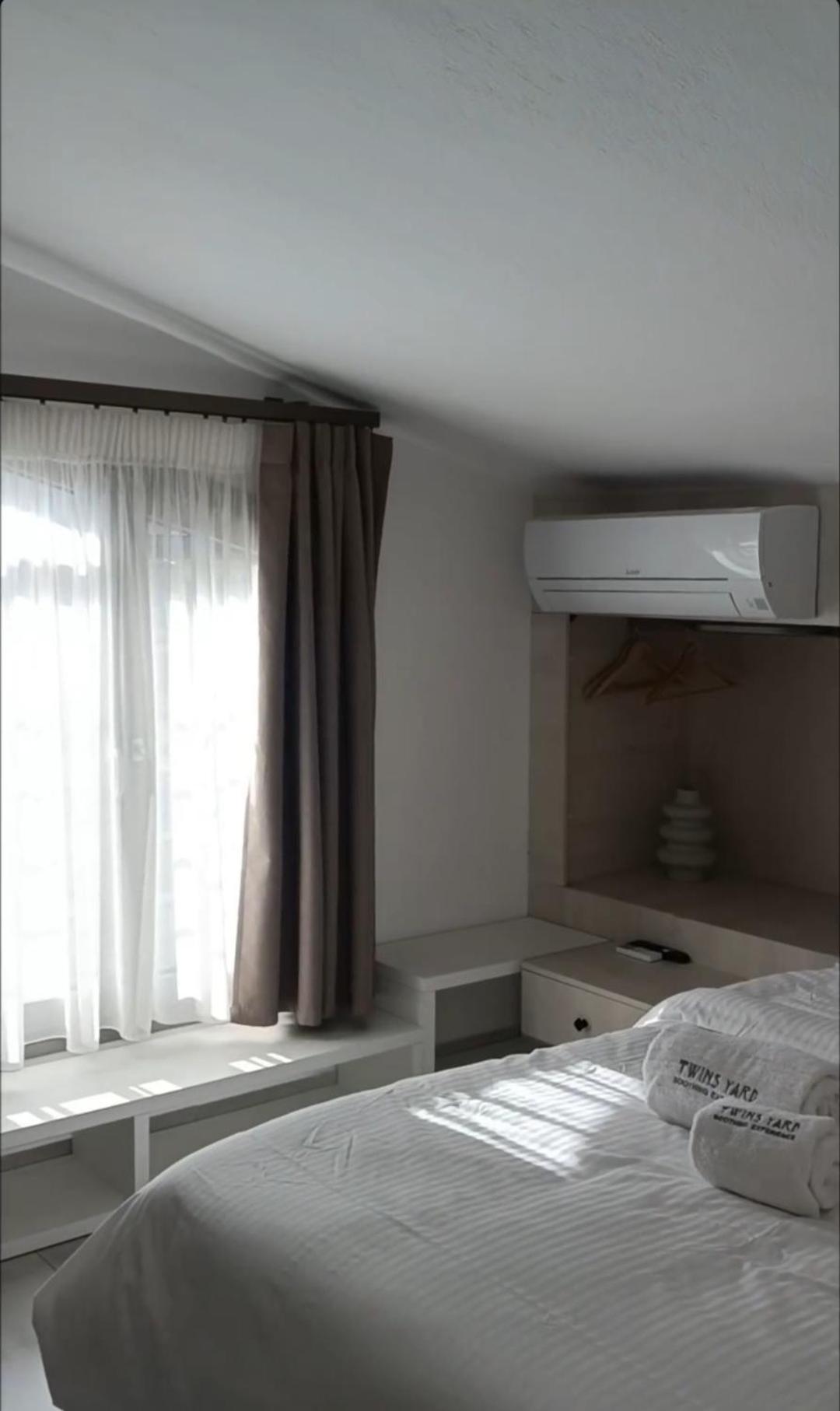 Twins Yard Apartman Nikíti Kültér fotó